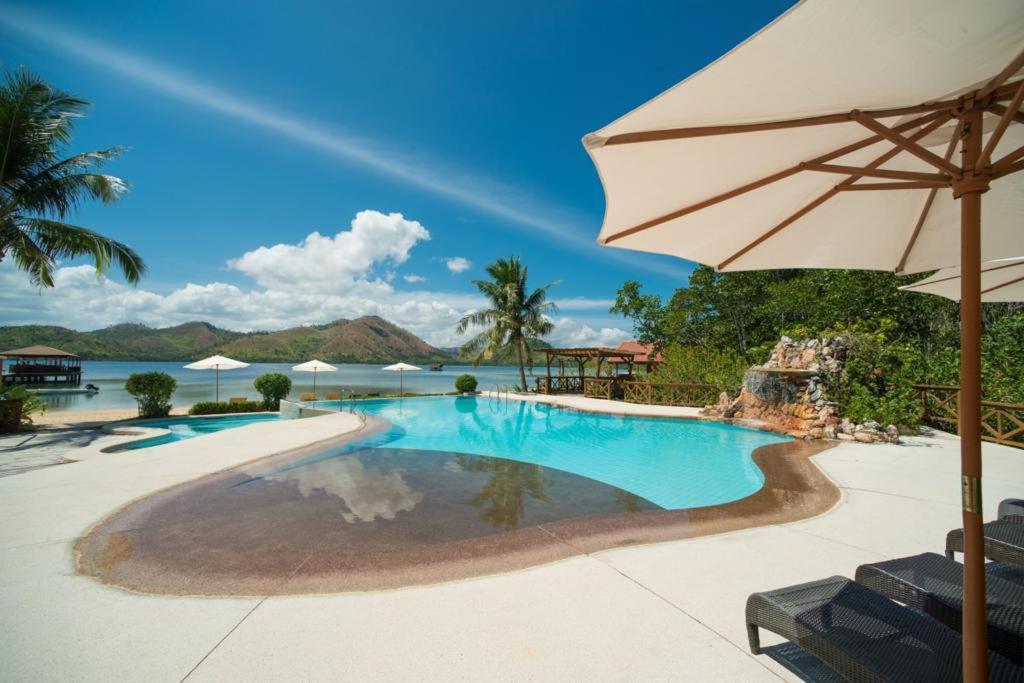 El Rio Y Mar Resort Корон Экстерьер фото